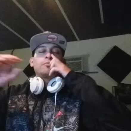 therealFABE's tweet photo. |REPLAY| Namaste #freestyles #freckin @therealFaBe ππ€πΆπ΅βπ #katch #Periscope https://t.co/zbLdQZjNox https://t.co/XDLVJtYiPj
