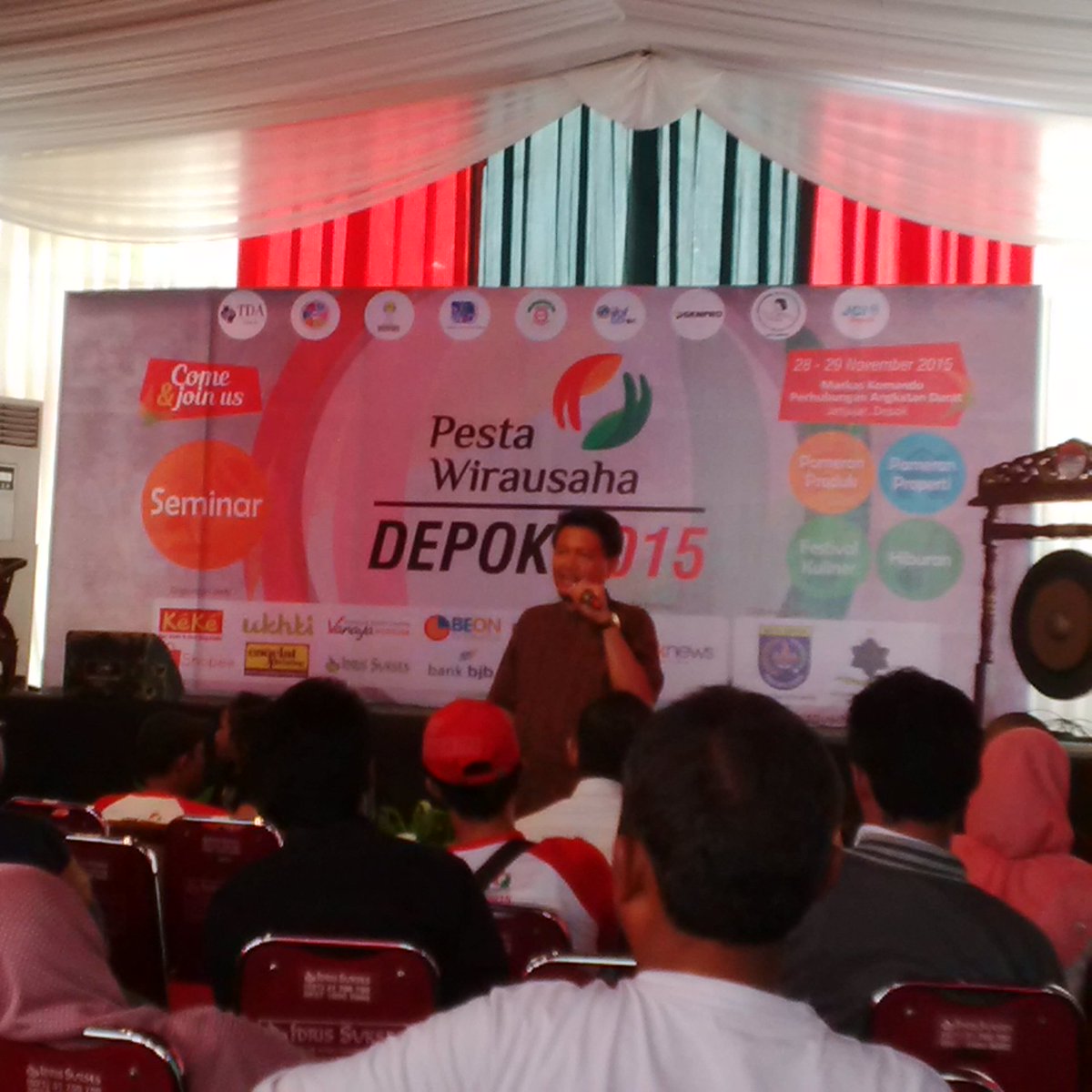#PWDepok2015 sesi sharing dari Pak Aviv, CEO Riscon Realty cc: <a href="/tdadepok/">TDA Depok</a> @pestawirausaha <a href="/TdaClubProperty/">TDA PROPERTY</a>