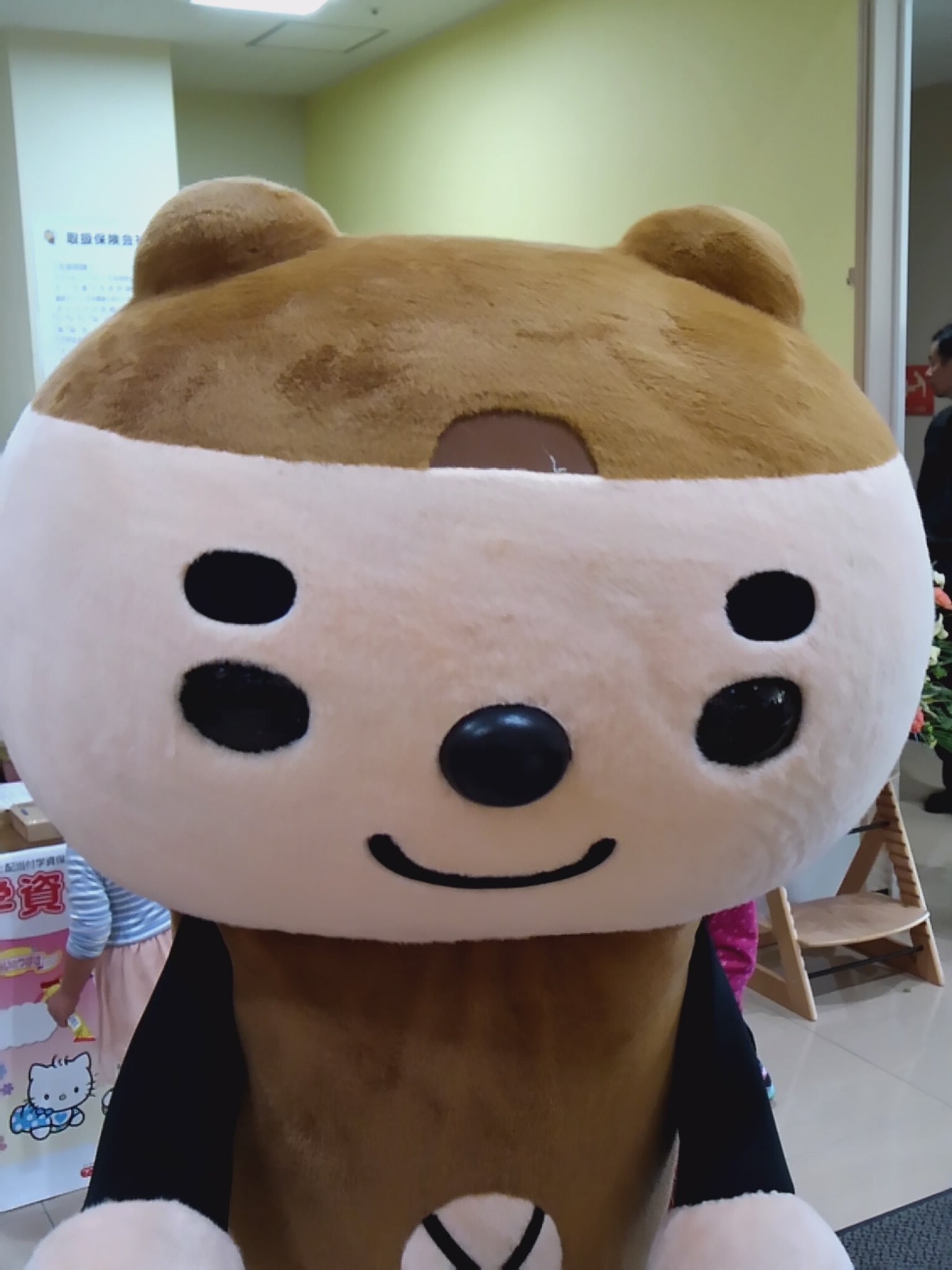 ふーさん 損保ジャパン日本興亜ひまわり生命のキャラクター ポンポン に会って来ました ﾉ ヨークベニマル守谷店 損保ジャパン日本興亜ひまわり生命 T Co J0ixqcwhzr Twitter