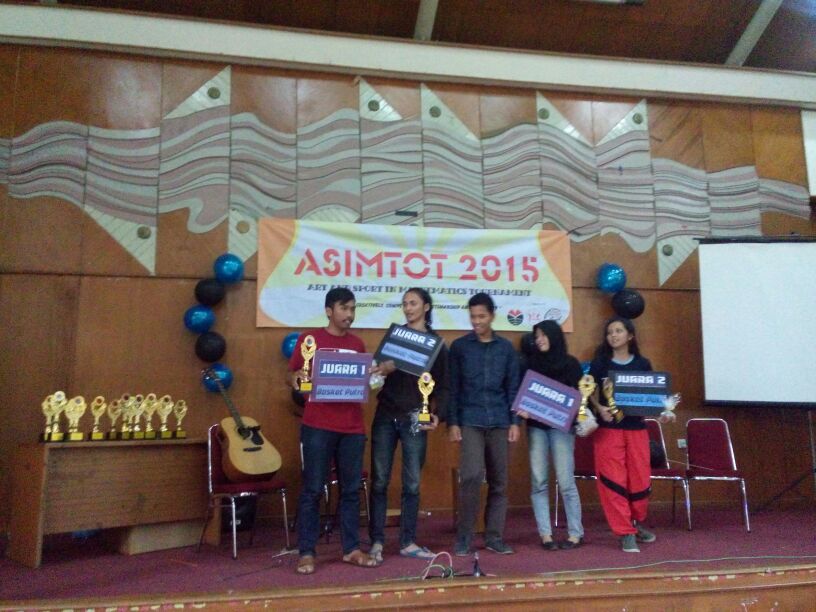 ASIMTOT_2015's tweet photo. Para pemenang Basket 🙌😊 https://t.co/bB2EdhaBta