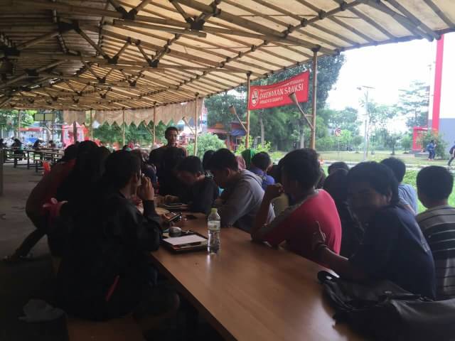 Rapat skenario food festival yang akan berlangsung pada tgl 2 desember 2015.

#WeCare
#WeProud
#WeLoveSulawesi