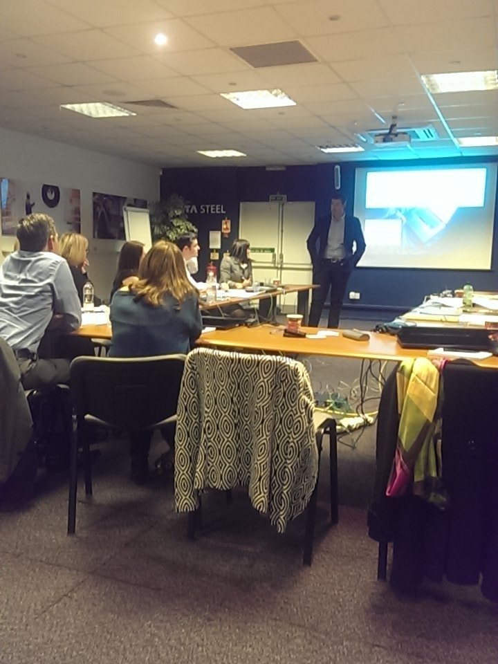 CampaignerUK's tweet photo. Task time ! #emailworkshop @jennatiffany @Tatasteelltd @CommCorp https://t.co/ydNn6F50ll