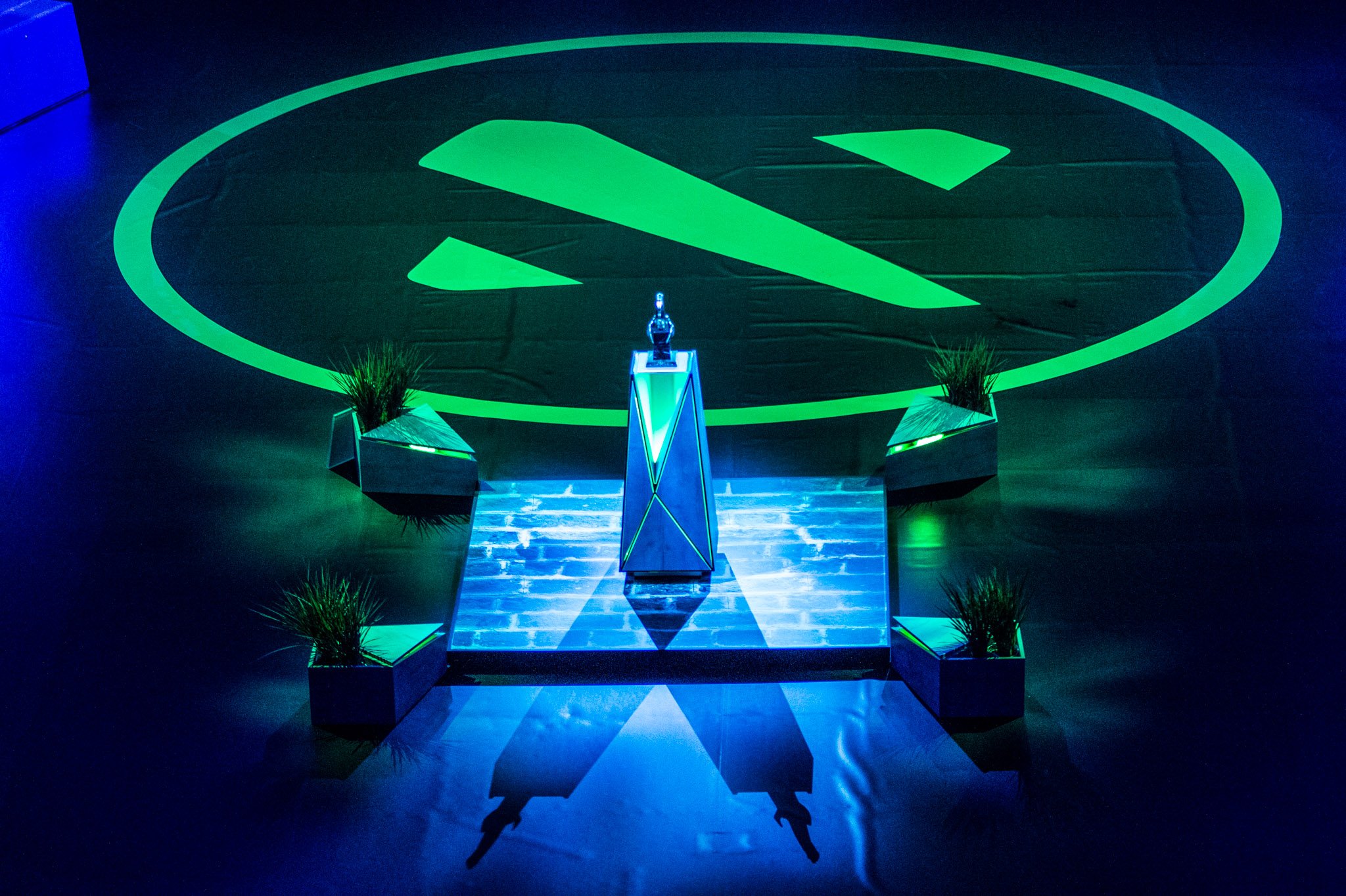 Twitchさんのツイート Day 2 Of The Frankfurtmajor Main Event Has Kicked Off Live T Co Dw5bffdye8 T Co Zhuy6kfkbl