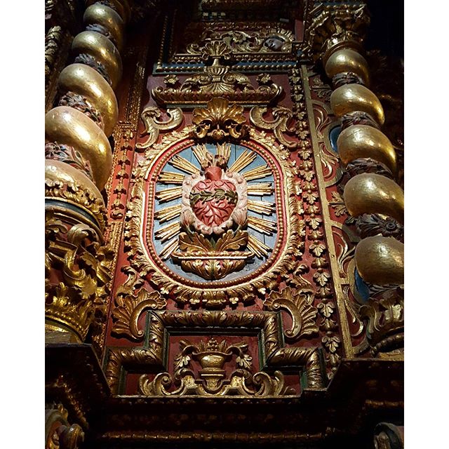 EcuadorAhora's tweet photo. ★ seahorsefish: #quito #ecuador #centrohistoricoquito #iglesiasanfrancisco #plazasanfrancisco #historical #catholicc https://t.co/s06NezxM3O