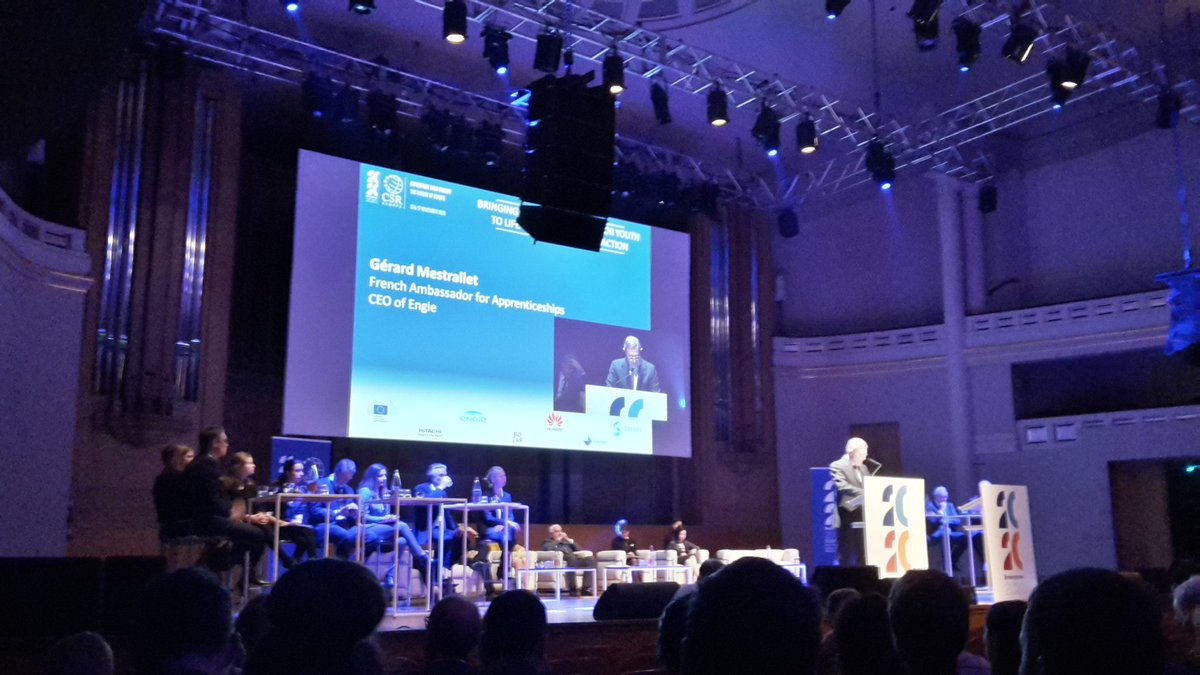 GSDGirl's tweet photo. Attacks on Paris ignite commitment to youth and education. #e2020summit #YouthPact https://t.co/RMOr3SL6Qi