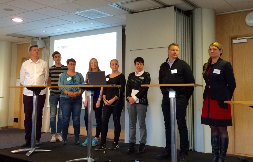 AnnaHedeklint's tweet photo. Tre gymnasieskolor som bryter mönstret m könsfördelning till sina yrkesprogram #jkpy15 https://t.co/4QDjsniwmV