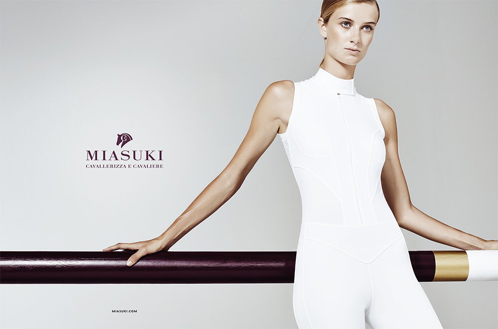 MIASUKI's tweet photo. @MIASUKI Official Partner of Longines Masters of Paris 2015 @MastersGS. #equestrianluxury https://t.co/g2101imEXv