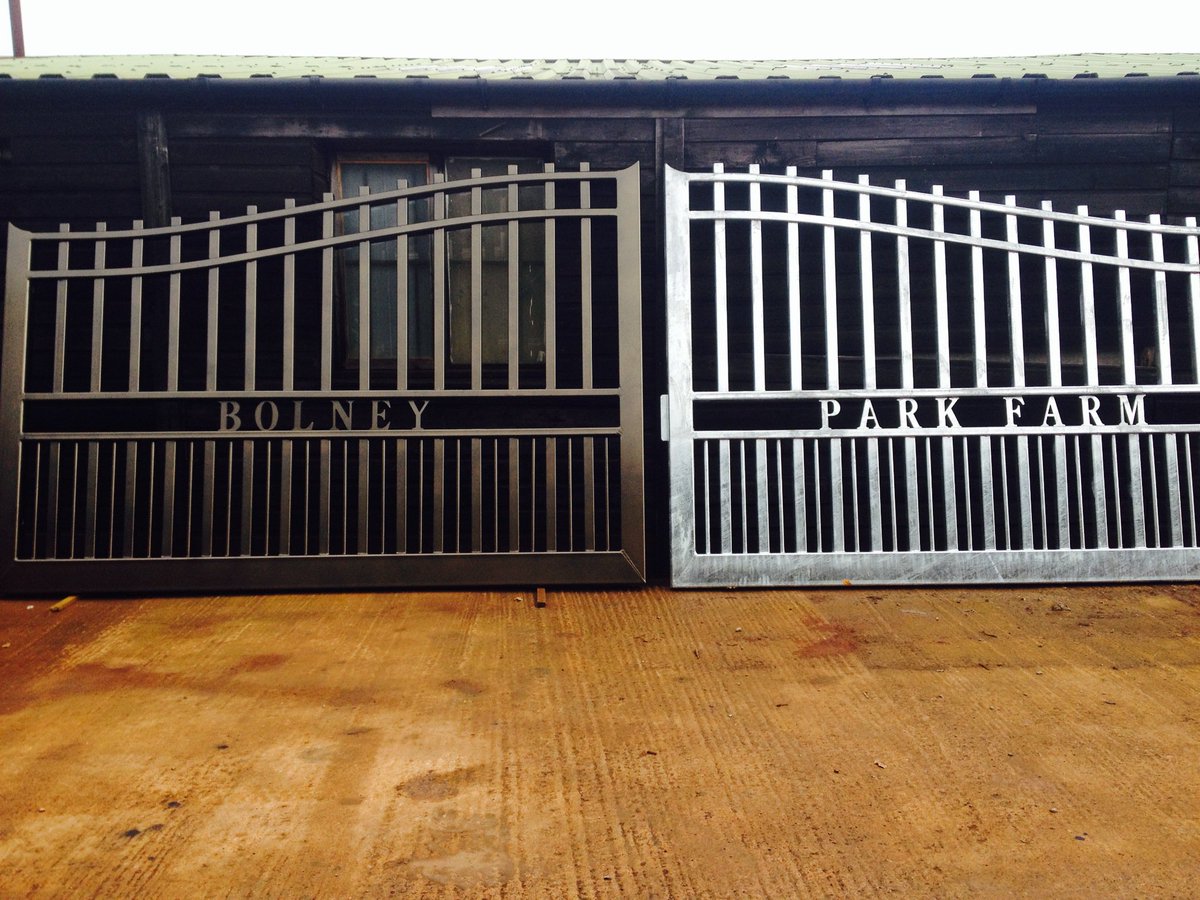 pjs_powder's tweet photo. Check out these galvanized gates, one we have painted in vanadium, one still to go. A perfect finish! https://t.co/2UdyMDhliM