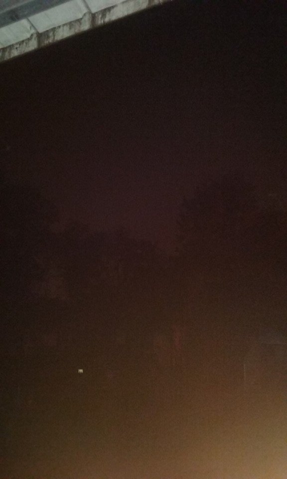 TogiesMama's tweet photo. Went in the house, RESPECT THE LIGHTENING!!! Watching @jamesaydelott &amp; team on the latest updates! #SapulpaGirl https://t.co/TKvvG5jDpk