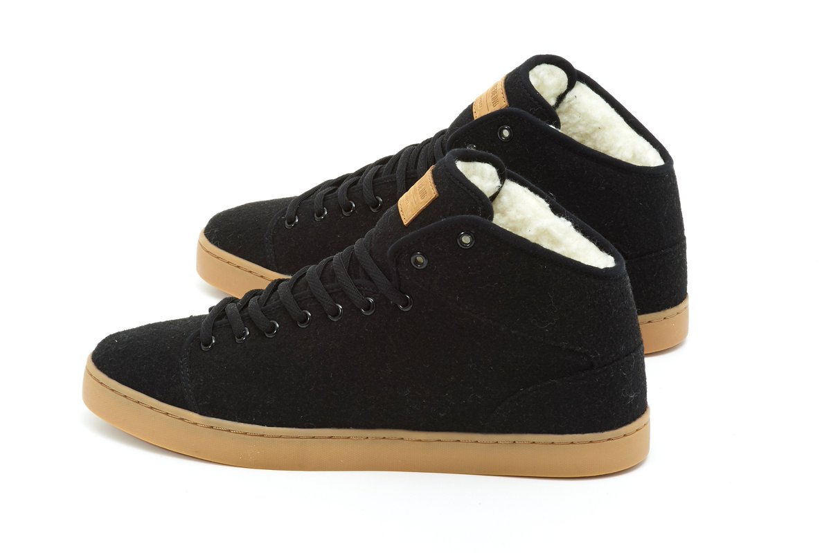 SupremebeingLtd's tweet photo. #TuesdayShoesDay .. The Melton Mid-tops. A winter must-have. #StepCorrect. https://t.co/6gnkgnmVQ5 https://t.co/n9bOCRPzqz