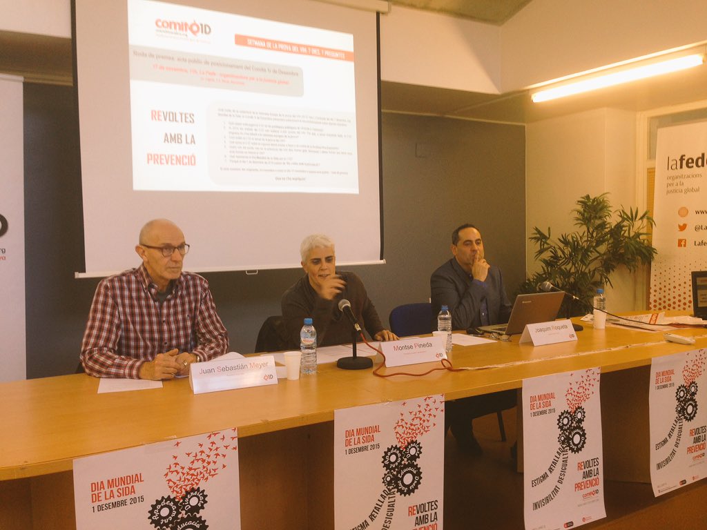 republicano_71's tweet photo. .@GAISPOSITIUS a la roda d premsa del #C1D x respondre les qüestions candents del VIH/sida a Catalunya #elC1Drespon https://t.co/VI8AT29DG1