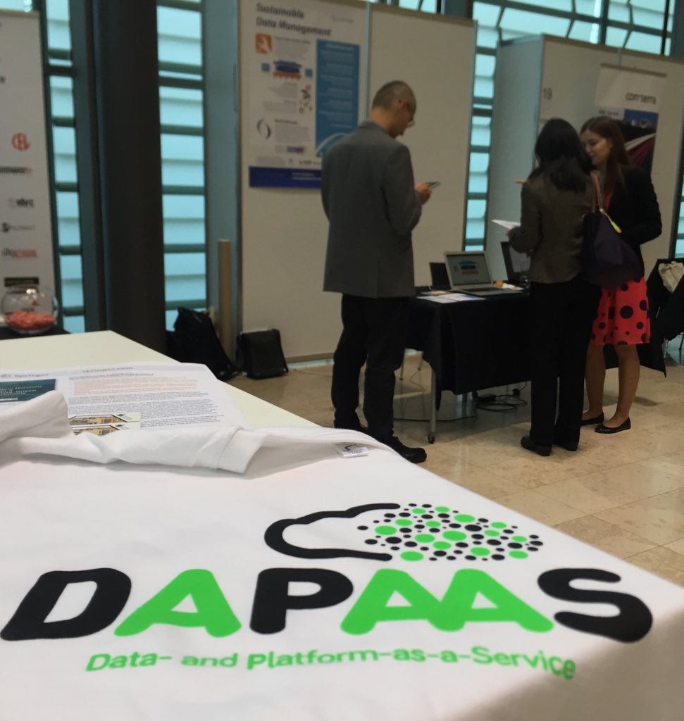 FP7COMSODE's tweet image. Happy to know you, @dapaasproject  😄 at #EDF2015