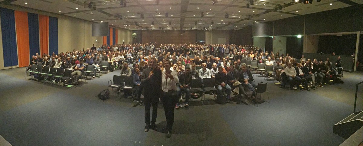 Trotsop onze toekomstige sportmanagers <a href="/Cruyff_Inst_NL/">Johan Cruyff Institute NL</a>. Dank voor jullie support en veel plezier bij Cruyff Forum!