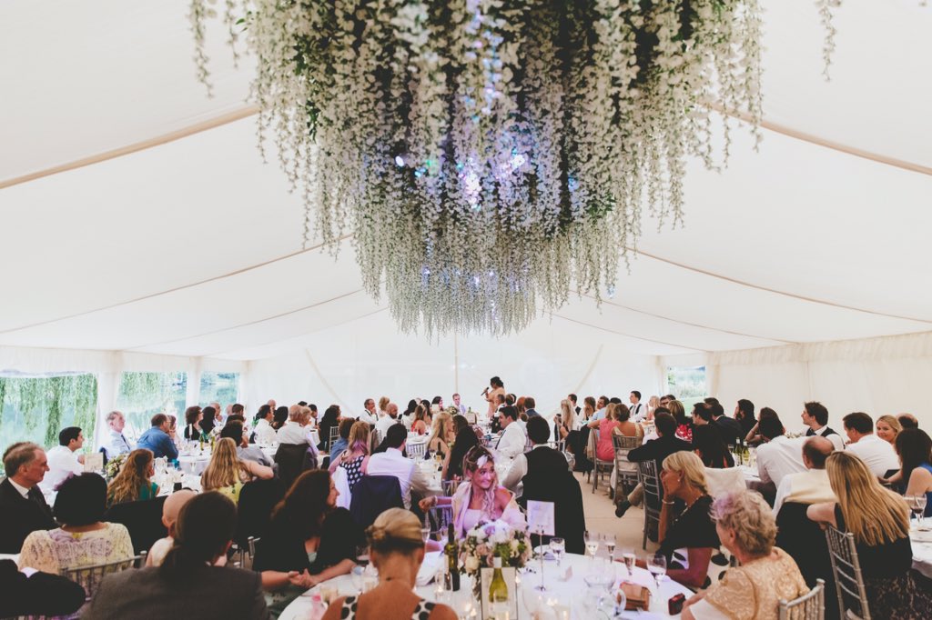 houseoftreesuk's tweet photo. @itvthismorning we would love to help style your wedding next year #whitetrees #flowerwall #flowerinstallations https://t.co/0aNYCpIdib