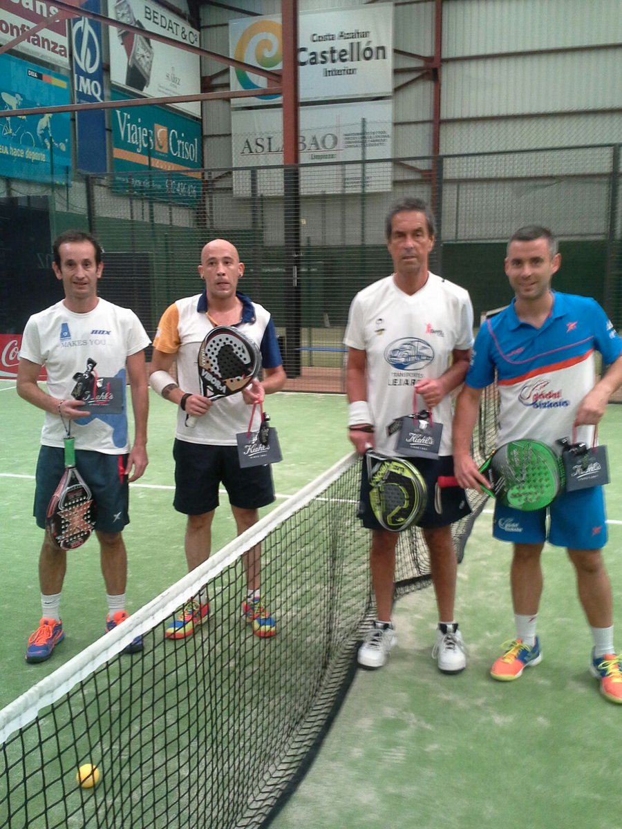 c_barrau's tweet photo. Q placer fue para mi jugar cn 1gran amigo este finde en torneo Movember #RicarPetra @padelzaleak @SeventySixPadel https://t.co/vwlpMHEef6