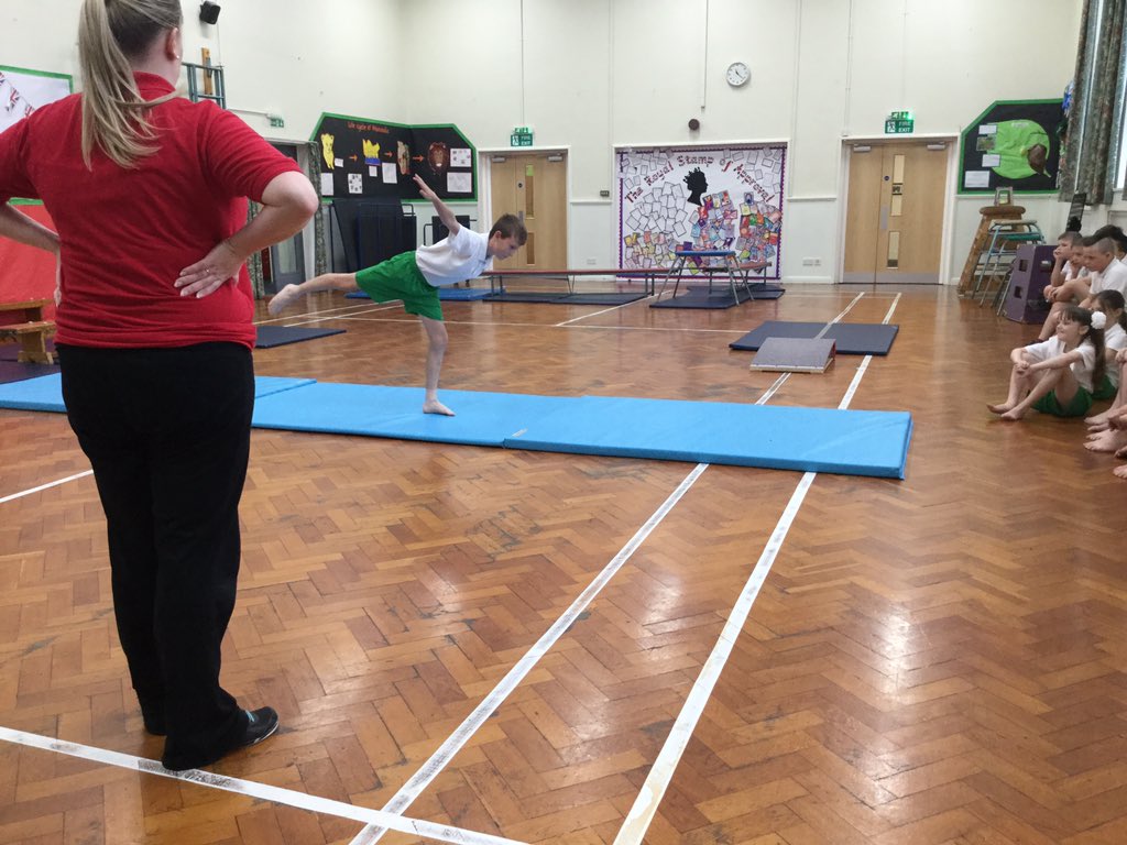 CaldiPrimary's tweet photo. Oliver has been sharing his gymnastics routine with the class #gymcomp #bethebestwecanbe https://t.co/HDrtPg8CL9