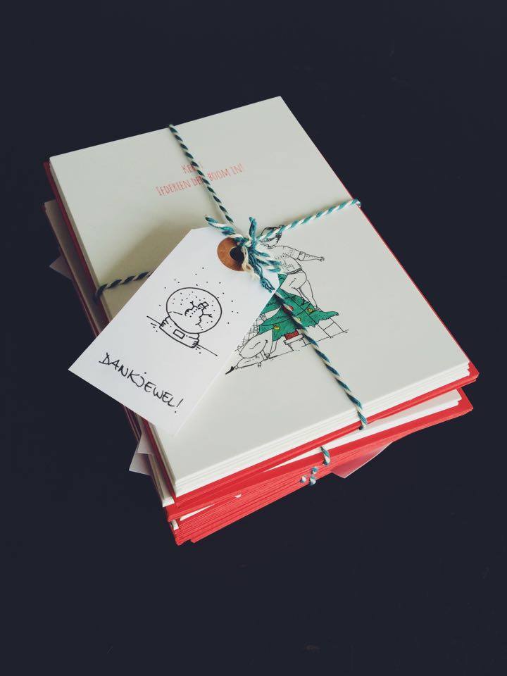 paperkoek's tweet photo. Nu de Sint aan zijn tournee is begonnen, gaan ook wij officieel van start met de kerstkaartenverkoop! Bestellen maar https://t.co/uWXg18ffKV