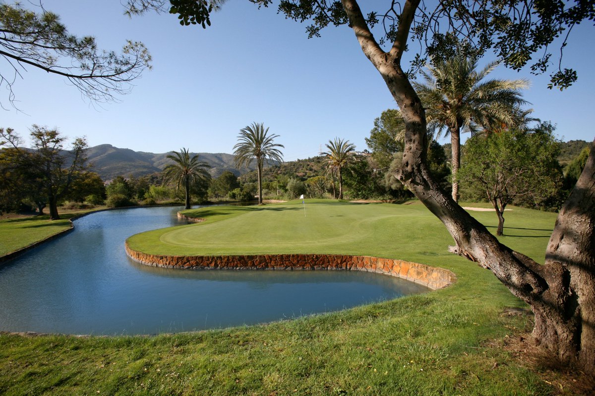 GOLFTV1's tweet photo. Club de Campo del Mediterraneo #Spain Campo @CCMediterraneo https://t.co/GYWZIof5WX