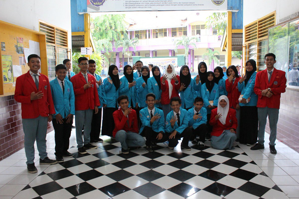 Ini nih osis kita bareng osis smk n 4 jogjakarta