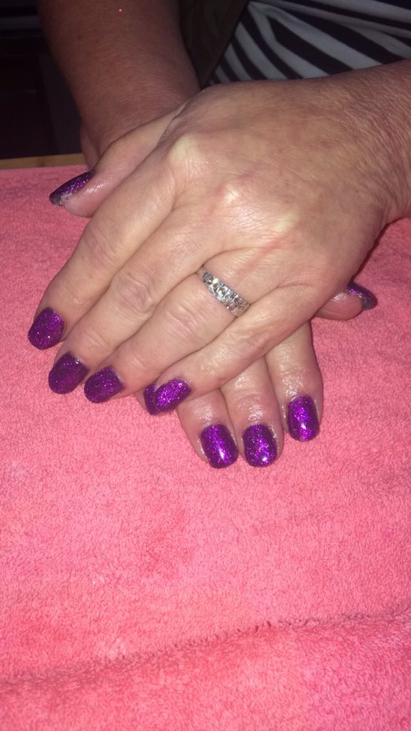 CB_KITCHEN's tweet photo. Beautiful purple #acrylics ... 😍🙅🏿 https://t.co/hMdobs5wm1