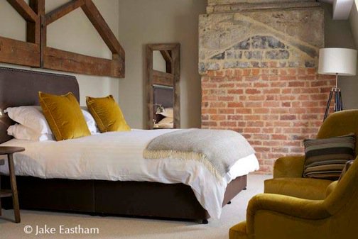 KingsHeadCiren's tweet photo. We boast plenty of quirky Cotswold features throughout. #TheCotswolds #FunFeatures https://t.co/3Wrc9m5D3k