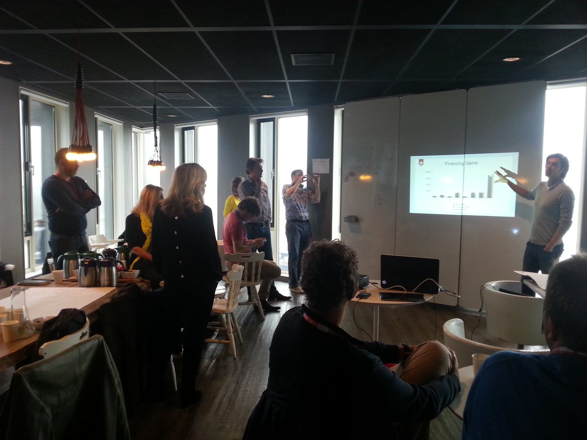 SocEntNL's tweet photo. Vandaag aan de slag met de financieringsvraag van social enterprises! @markhillennl @Leapfunder @vodafoneNL #socent https://t.co/SvQs1qjzGp