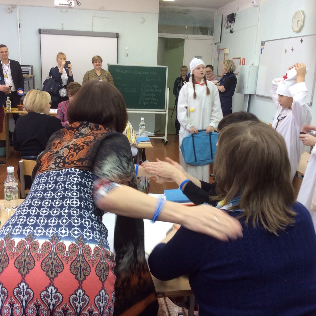 TitchenkoOf's tweet photo. Финал #ШколаРосатома Бесплатная профилактика гриппа по- зареченски https://t.co/ZMEQJKpFfo
