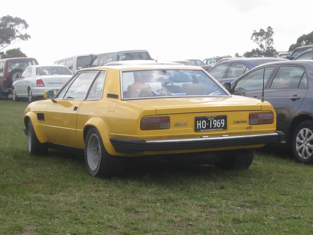 NOSTALGICFEELIN's tweet photo. 77′ #DeTomaso #Longchamp #GTsport @modernhotrods @retroclassiccar https://t.co/PhUqBEVngq