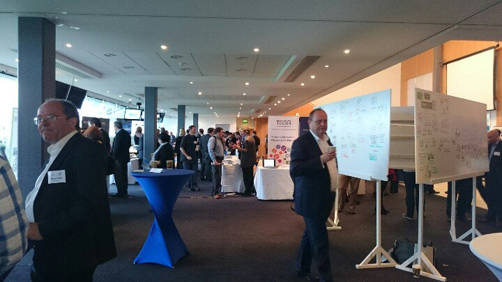 AP_SoftwareDev's tweet image. Great buzz in the expo @irdggroup @ActionPointIvan #IoTConferenceIRDG come say hello if you have any #IoT questions.