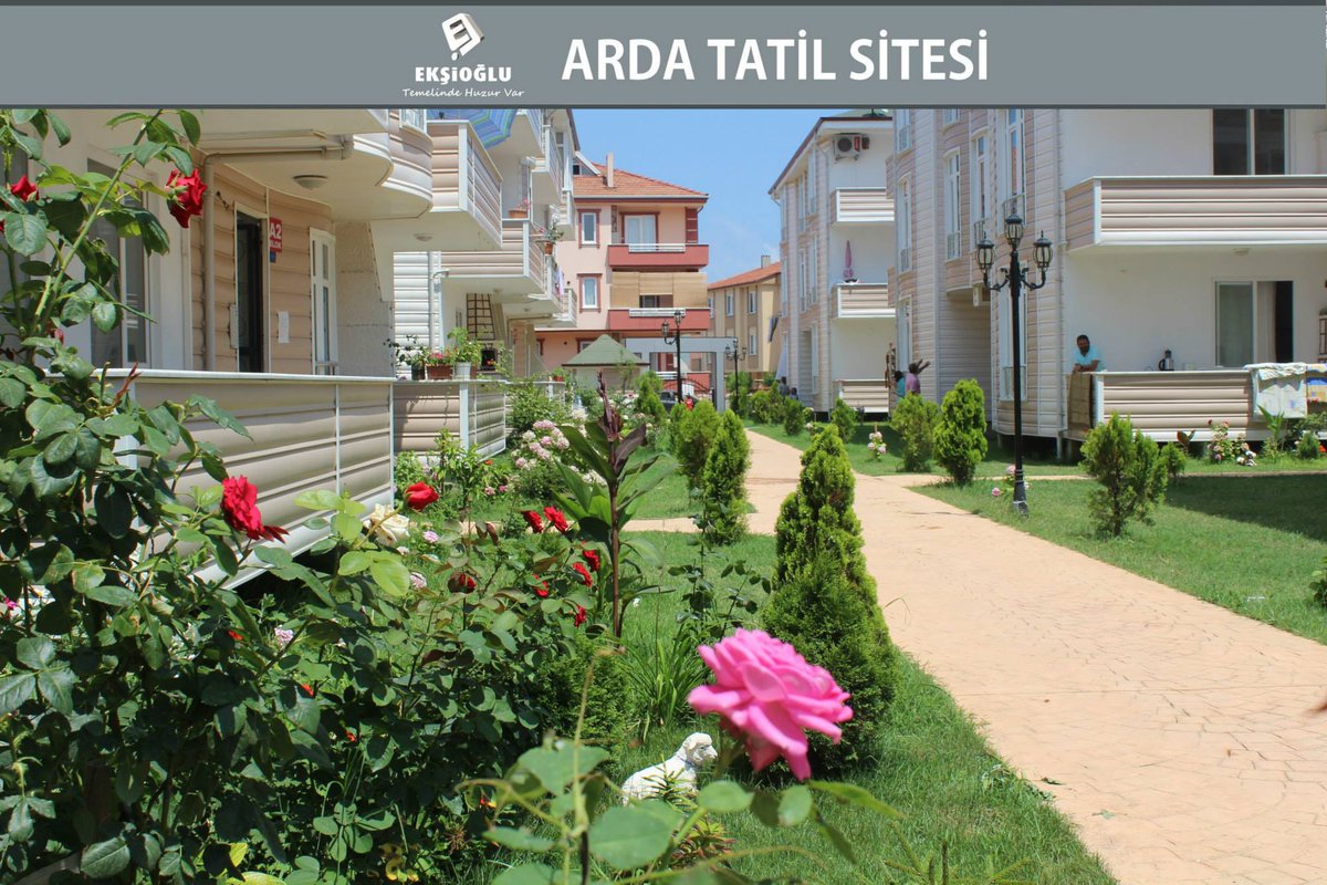 EksiogluI's tweet photo. #KalbimdenGeceniSöylüyorum #karasu #arda #tatil #sitesi #sakarya #istanbul #turkey https://t.co/9ior4vLLYL