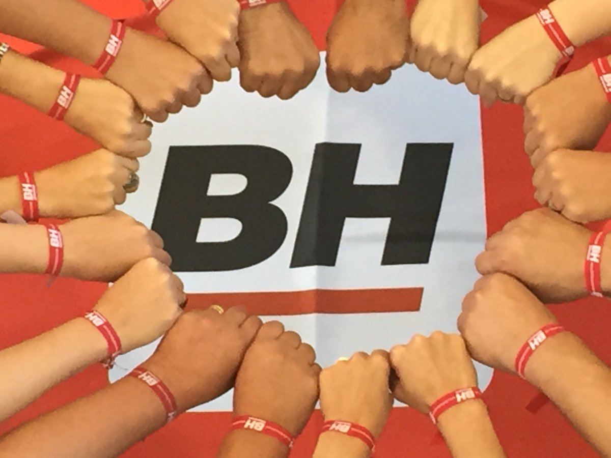 BHCFIT's tweet photo. ¡Porque juntos alcanzamos el éxito! #teamBH #trainwithBH #EquipoBH https://t.co/LyepwgmCWL