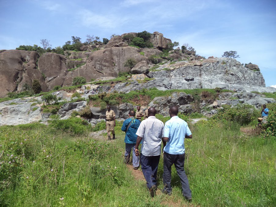 SG Railway Uganda on Twitter "The Engineers checking one of the