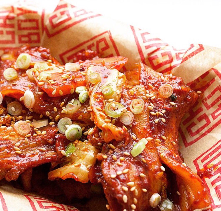 Choi_Boys's tweet photo. Peeps of #soho come grab some spicy pork belly @berwickstlondon ! #koreanfood #eatkorean #oxfordstreet https://t.co/iNVOp6swbs
