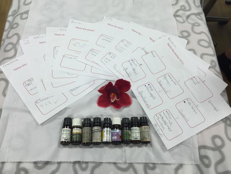 Unity_MissP's tweet image. Exploring the aromas of Essential Oils and their properties ...Year 9s, fantastic work!!!