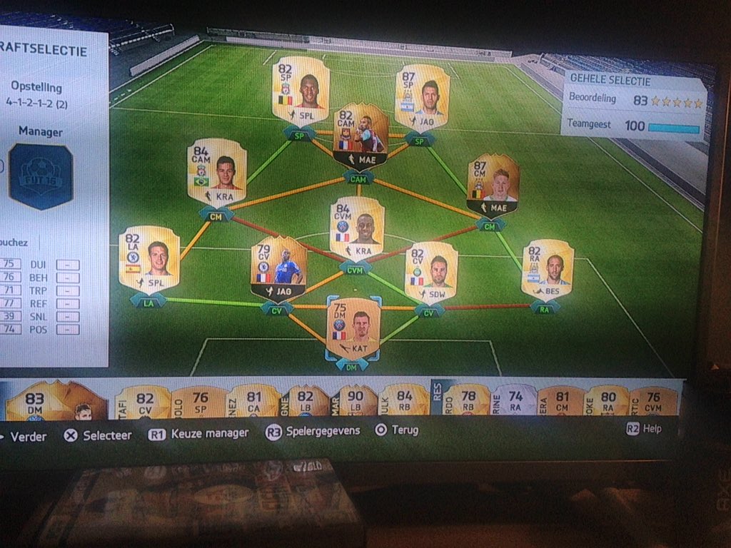 dirkjanbroek's tweet photo. Best futdraft yet @MattHDGamer https://t.co/vMX7i2DWyZ