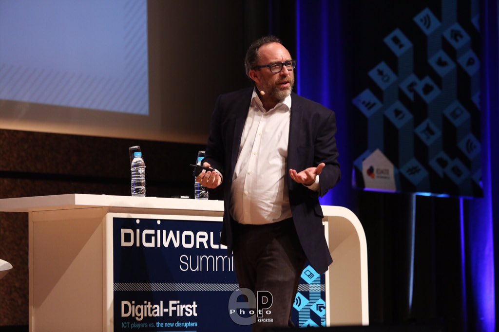 Epphotoreporter's tweet photo. Digiworld Week spécial session. @Jimmy_Wales #DWWeek15 #DWS15 #DWKnowledge https://t.co/sp8Pe21Fd9