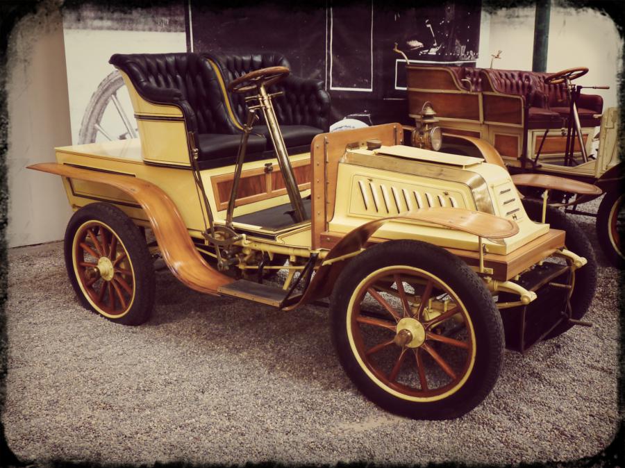 DE DION-BOUTON TYPE S 1903
old-autos.ru/photo/1900-nac…