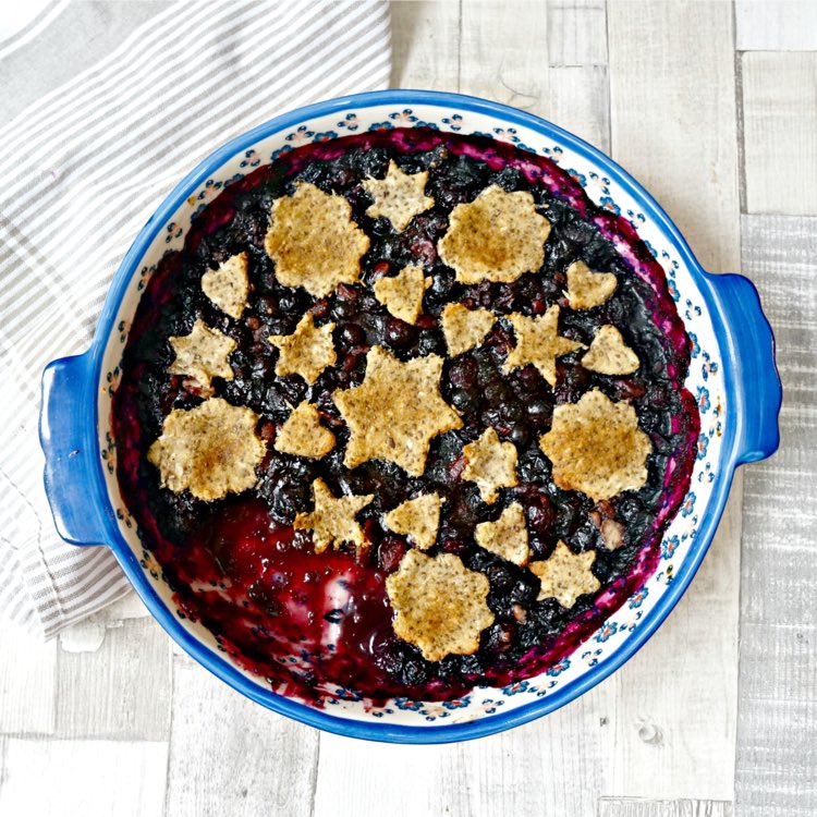 MCLhealthy's tweet photo. Keep warm with this almond &amp; blueberry tart recipe from blogger @AnnaVrakas : https://t.co/0u42CVICS7 #cleaneating https://t.co/KU1JmRuq1U