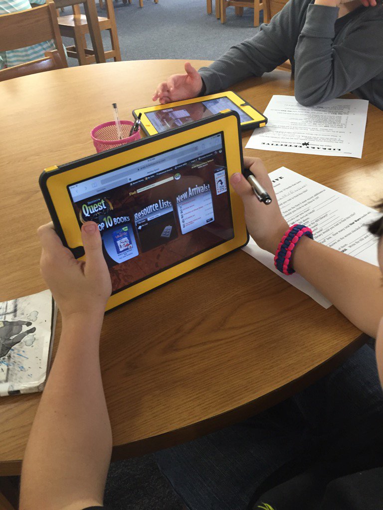 KnightReader4's tweet image. AES Library students using Destiny Quest to complete a library scavenger hunt! #WeRArab