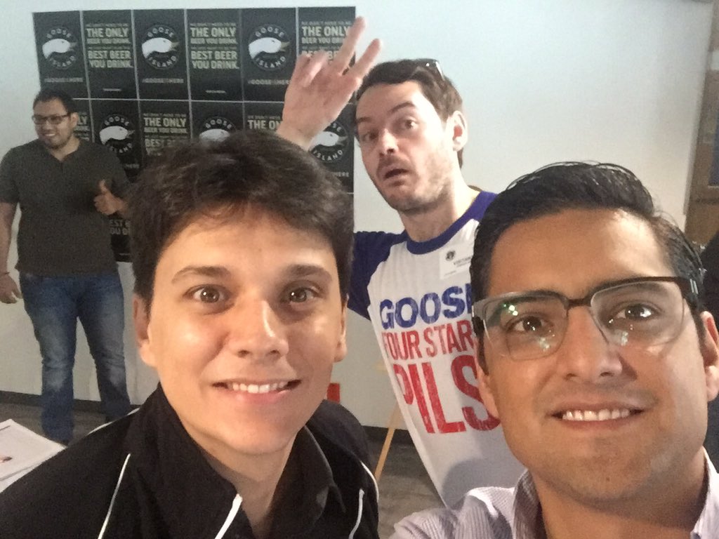 laloguba's tweet photo. #GooseIsHere https://t.co/HI6v4G4uYg
