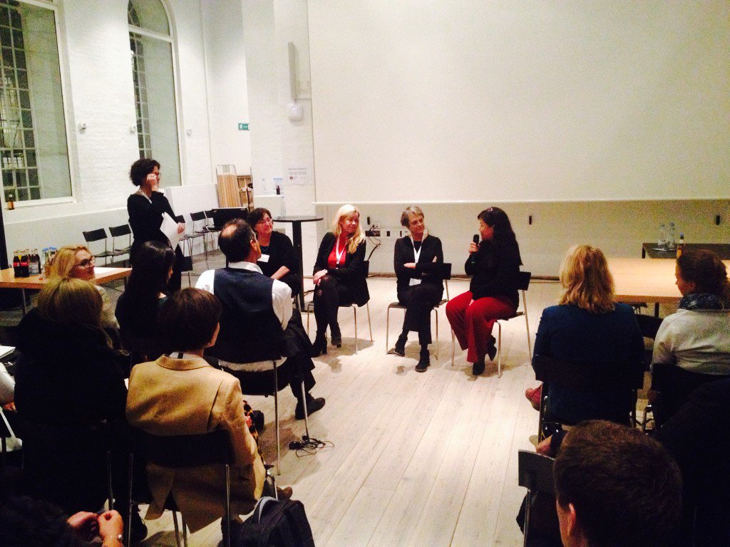 KarolineHaulund's tweet photo. Full house at the women entrepreneurship panel discussion #creativebusinesscup https://t.co/Jv3kOSrVzV