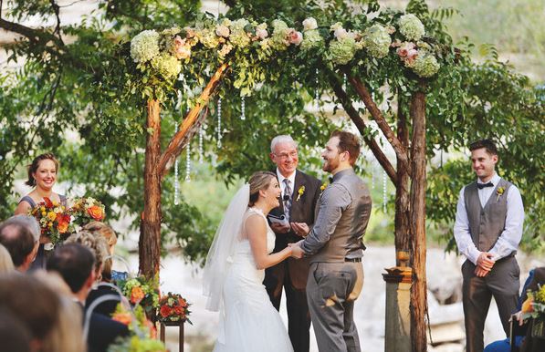 Loved this Texas Pecan Grove Wedding! #Enzoani #WeddingDress #Texas bit.ly/1M4tWQv
