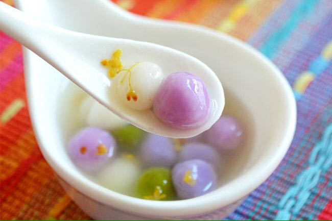 3213DESSERT's tweet photo. Do you know the story of Tang Yuan?
https://t.co/c8vULbn4lI
#tangyuan #yummy #ricedumpling #dessert #sweet #BJC3213 https://t.co/YQGBv9GpYK