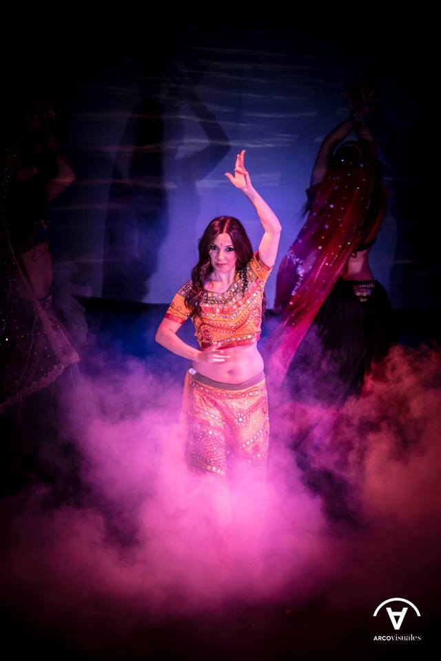 LumiereZen's tweet photo. Hoy a las 18 ven a disfrutar del #bollywood con @CrisBalsera ¡Te esperamos! https://t.co/cDFfkYuWoZ