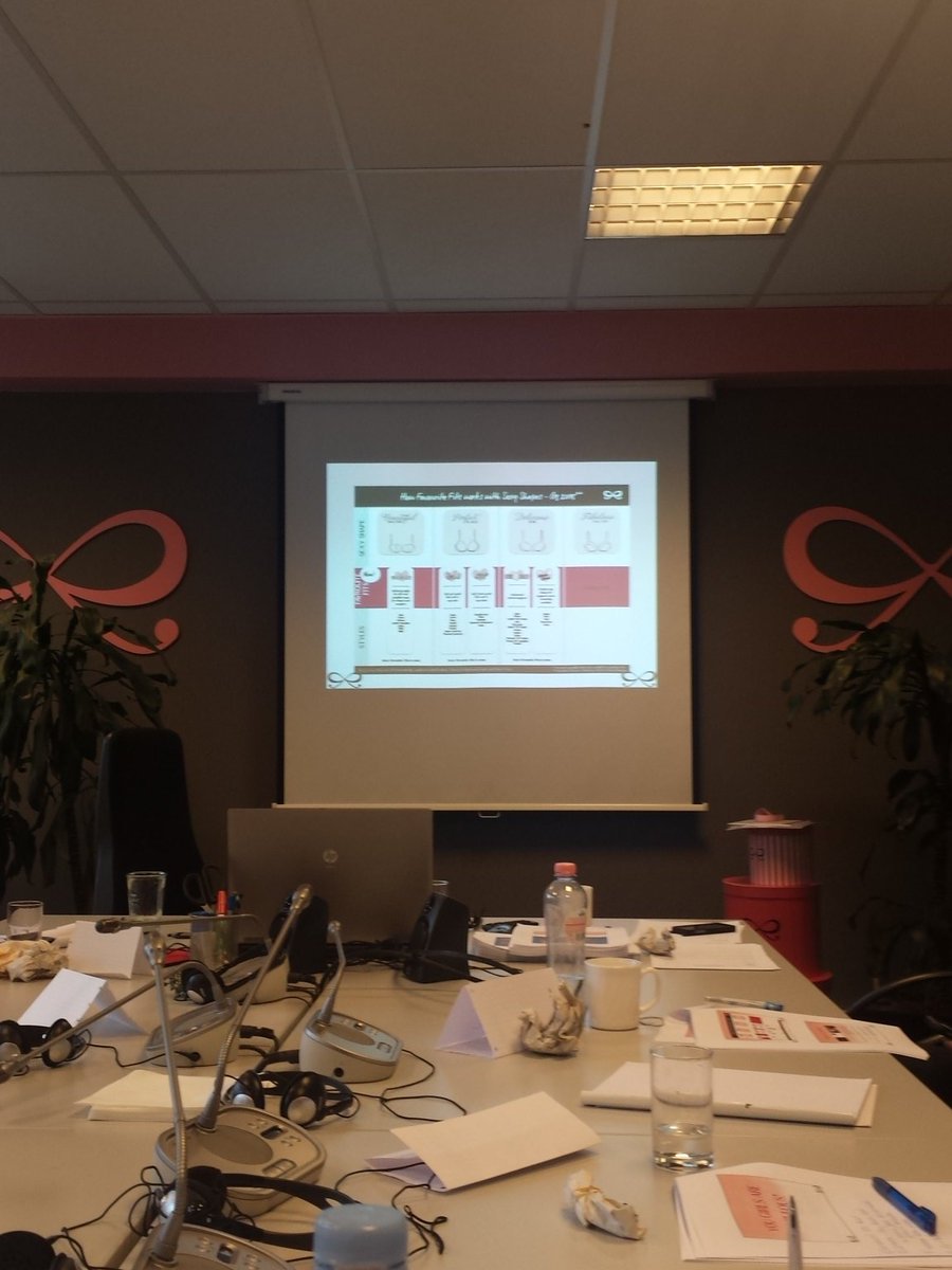 #antwerpen <a href="/Hunkemoller/">Hunkemöller</a> <a href="/PaulVandevyvere/">Vandevyvere Paul</a> <a href="/amvanree/">A-M van Ree</a> <a href="/Romina0019/">Romina Viaene</a>