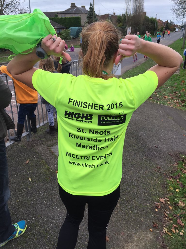 jaimeebarker83's tweet photo. @StNeots_half despite the wind a brilliant half marathon in my home town. Can't wait for next year 😜 https://t.co/3JJvwVOpMo