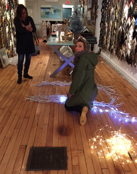 dimensionscf's tweet image. Things got a bit quacky as #AnnaChurch amped up our holiday feel @ the #gallery!
#riversideTO #galleriesTO #art