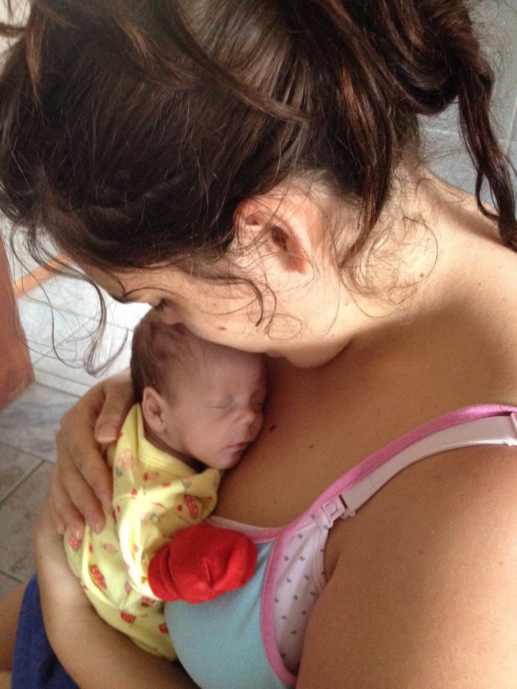 rodrigao's tweet photo. #encontro, Raphael nasceu com 27 semanas de gestaçao com 1 kg, 56 dias na UTI, hj completa 2 meses https://t.co/LW2xY9JyrU