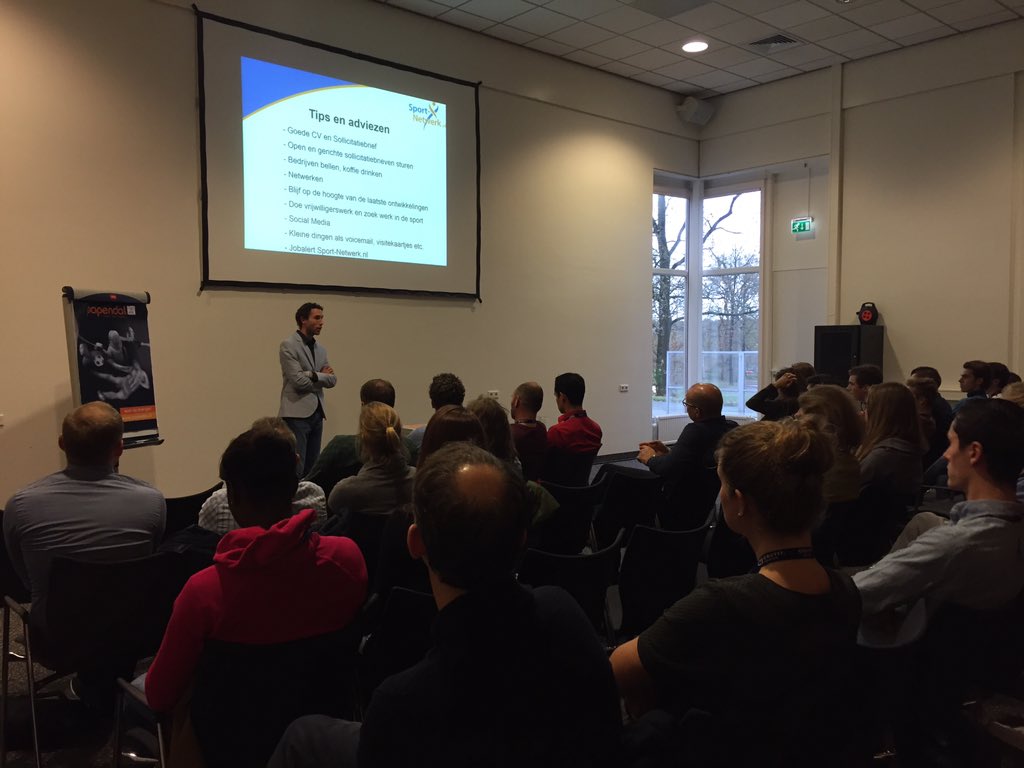 CruyffEdu_NL's tweet photo. Career Partner @SportNetwerk gives a workshop about increasing your career opportunities in sport sector #RioTalks https://t.co/Odka8BGh2y