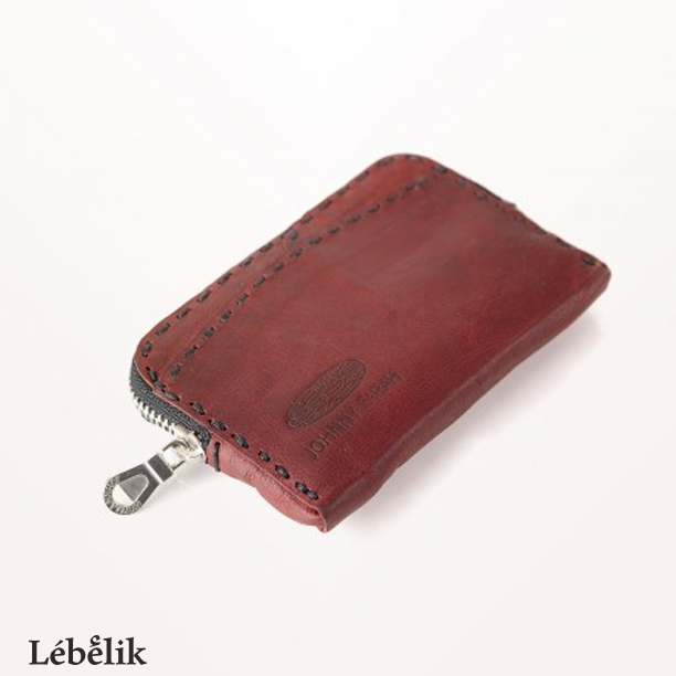 Lebelik's tweet photo. This genuine #leather @JohnnyFarahIntl pouch will accompany you for a lifetime. Get yours: https://t.co/wCxU3QikZx https://t.co/mVsUqC0JJO